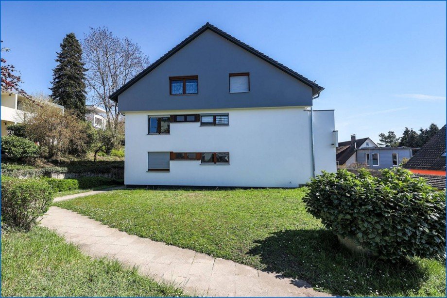 Ansicht Haus rechte Seite Etagenwohnung Radolfzell am Bodensee