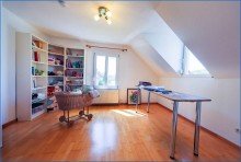Hobby Stimmungsvolles EFH mit sehr gro�em, idyllischem Grundst�ck an der Aach (knapp 1800 qm)!