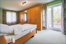 Schlafen Singen-Nord, villenartiges Anwesen mit gro�em, idyllischen Grundst�ck in bester Lage!