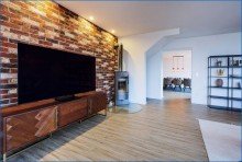 TV Nenzingen: Gro�z.u. attrakt. Einfamilienhaus m. gro�em Grundst�ck (1480 qm), inkl. Baugrundst�ck!