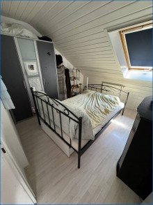 DG Schlafen Radolfzell-gepflegtes Reihen-Eckhaus mit 3 Wohnungen und 4 Garagen - Renoviert, gute Rendite!