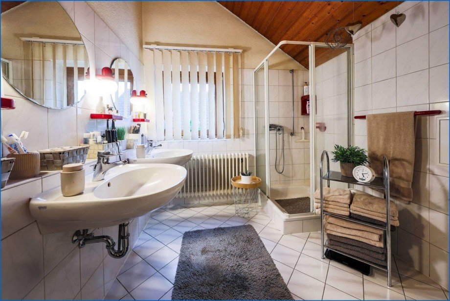 Bad DG Einfamilienhaus Radolfzell am Bodensee / B�hringen