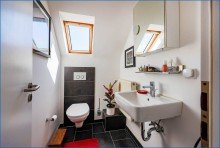 G�ste WC Stimmungsvolles EFH mit sehr gro�em, idyllischem Grundst�ck an der Aach (knapp 1800 qm)!