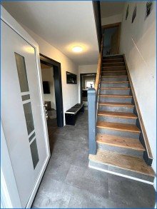 Treppenhaus, Diele Bezugsfreies und saniertes Einfamilienhaus mit gro�er Scheune und idyllischem Grundst�ck !