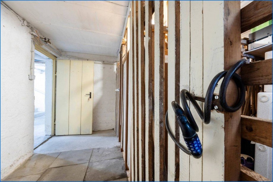 Kellerr�ume Dachgeschosswohnung �berlingen am See