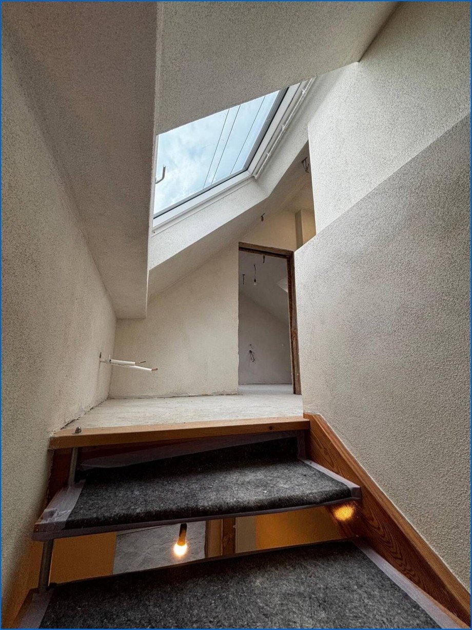 Blick ins 2. OG Etagenwohnung M�hlingen / Zoznegg