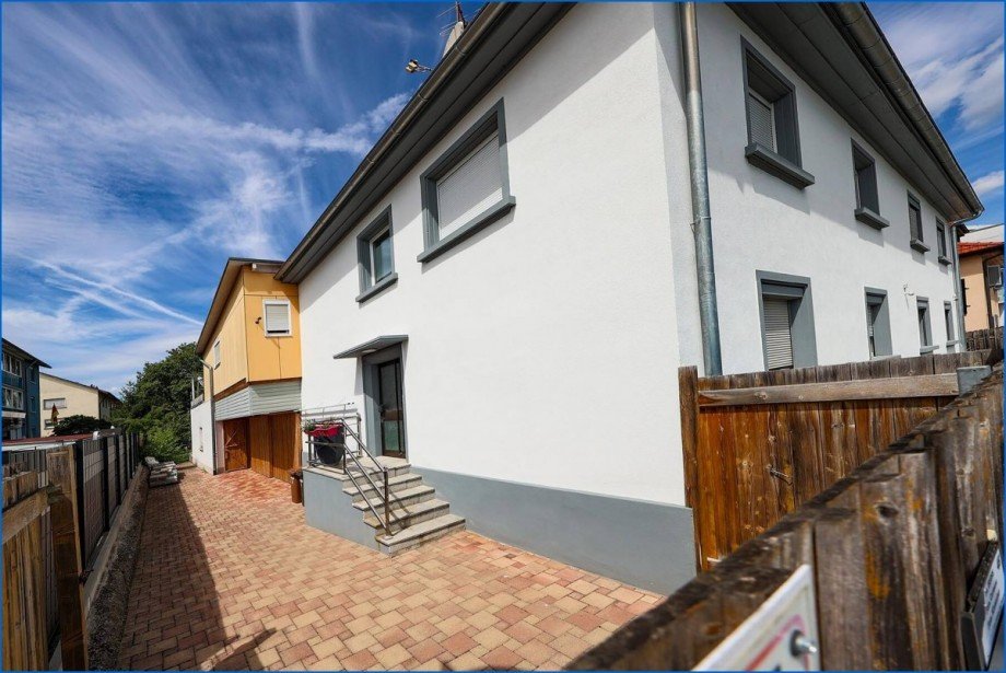 S�d-Ansicht Mehrfamilienhaus Singen am Hohentwiel