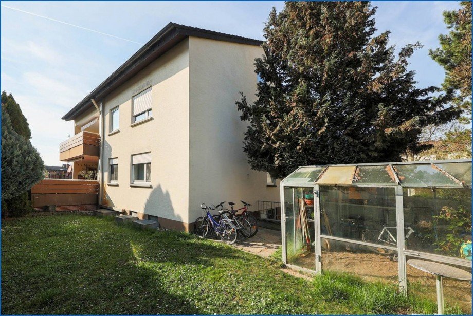 Blick Garten Erdgeschosswohnung Singen am Hohentwiel