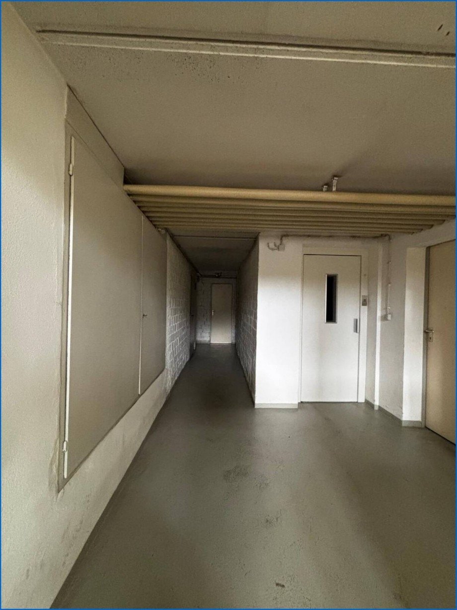 Flur Keller mit Aufzug Erdgeschosswohnung Meersburg