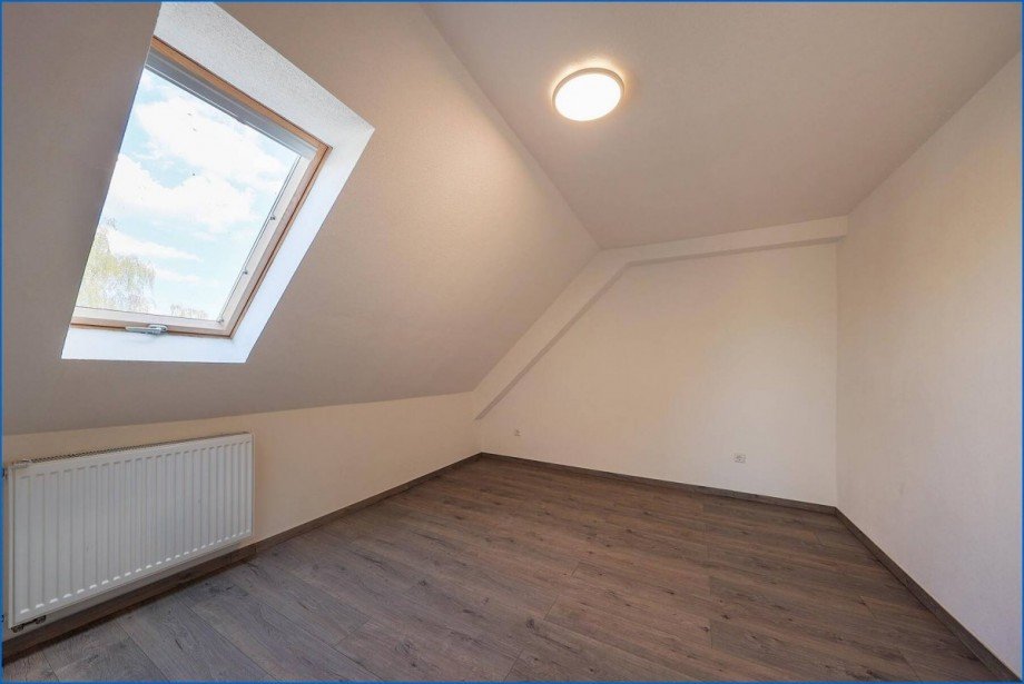 Schlafen, DG Mehrfamilienhaus Singen am Hohentwiel