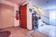 Kellereingang Sch�ner Bungalow mit ELW auf gro�em Grundst�ck, moderne W�rmepumpe und bereits energetisch ged�mmt .