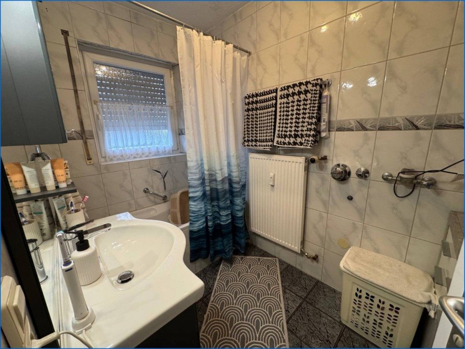 Bad Etagenwohnung Engen