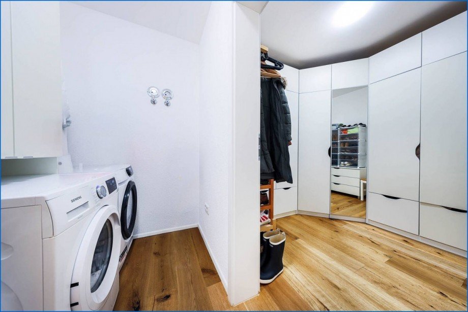 Ankleidezimmer Etagenwohnung Radolfzell am Bodensee