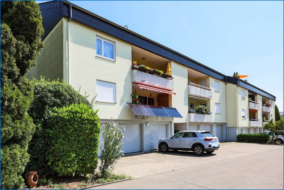 Hausansicht Dachgeschosswohnung Gaienhofen-Gundholzen
