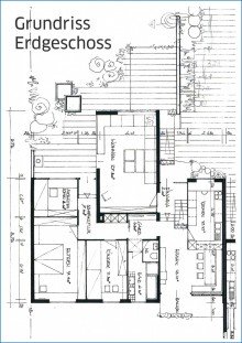 Grundrisss EG Bezugsfreies, gro�z�giges Wohnhaus in ruhiger Waldrandlage von Singen mit Doppelgarage.