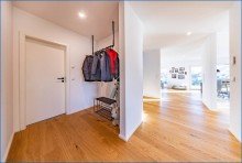 Garderobe Gro�z�gig u. modern: Traum-Einfamilienhaus in sch�ner Lage von Rielas.-Worblingen,Bj.24, KfW 40+ !