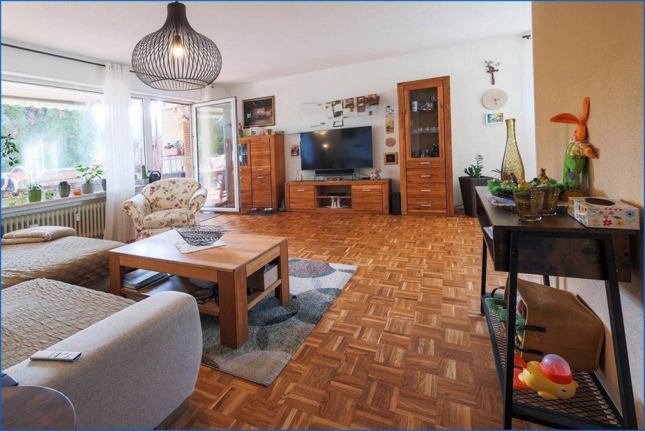 Blick Wohnzimmer/ Esszimmer Erdgeschosswohnung Singen am Hohentwiel