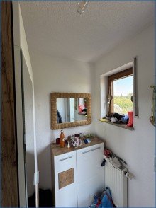 Garderobe RZ-B�hringen: noch Vermietetes Reihenmittelhaus m. Carport, in ruhiger u. kinderfreundlicher Lage!
