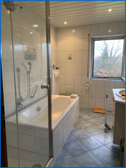 Badezimmer Etagenwohnung Radolfzell am Bodensee