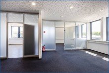 1. OG B�ros rechte Seite B�ro - Praxis - Workspace - Schulung - Produktion - Lager    / 
    EG und 1. OG