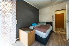 Zimmer Gro�z�gige 4,5 Zimmer Wohnung!
 Wfl. 120 qm, Balkonterrasse, Keller, Hobby, Garage, ruhige Lage Singen-Nord!