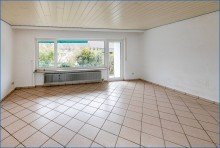 Wohnzimmer Hilzingen-Familienfreundliche, gro�z�gige DHH mit Garage, in ruhiger Lage; BEZUGSFREI !
