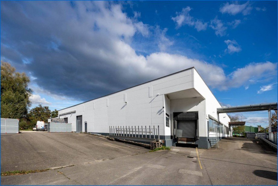 Hinterer Hallenzugang Halle / Lager / Produktion Radolfzell am Bodensee