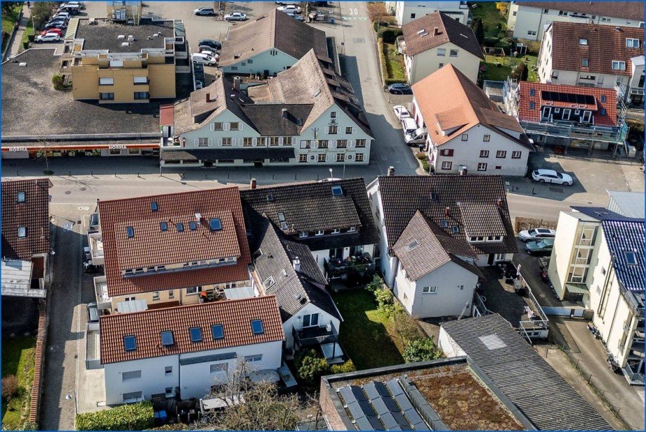 Kn-RadolfzellerStr-Drohne-230326-07 Wohn- / Gesch�ftshaus Konstanz / F�rstenberg