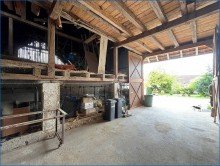 Scheune, Ansicht 2 Bezugsfreies und saniertes Einfamilienhaus mit gro�er Scheune und idyllischem Grundst�ck !