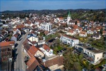 Kn-RadolfzellerStr-Drohne-230326-03 KONSTANZ: Mehrfamilienhaus/Wohn u. Gesch�ftshaus mit 8 Whgen u. 2 Gewerbe, ein Haus Bj.2023!