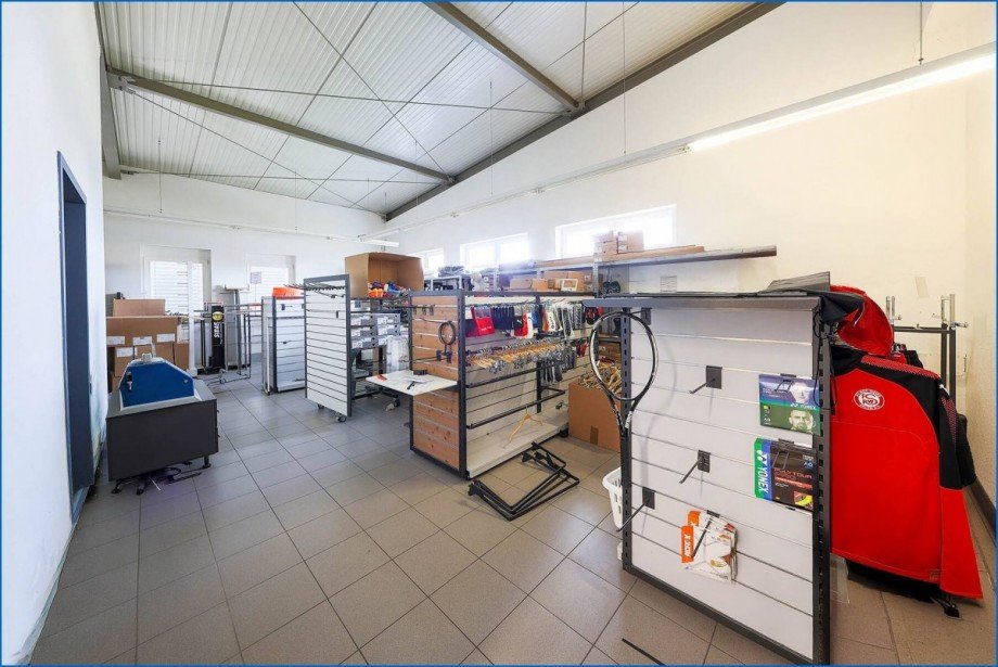 23 Einzelhandel Salem