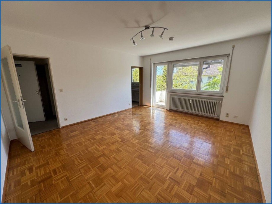 Wohn-Schlafbereich Etagenwohnung Singen