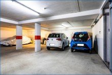 2 x TG Platz Attraktive 4,5 Zi. DG-Maisonette-Wohnung, mit 2 x TG/Platz u. gro�em Balkon, in Top-Zustand!
