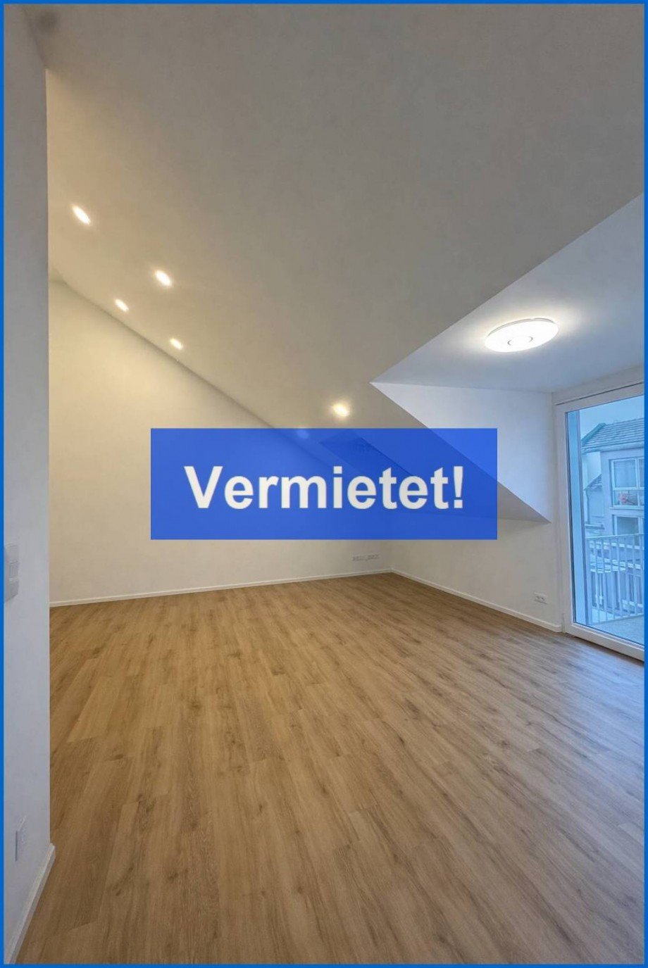 Wohnzimmer Dachgeschosswohnung Stei�lingen