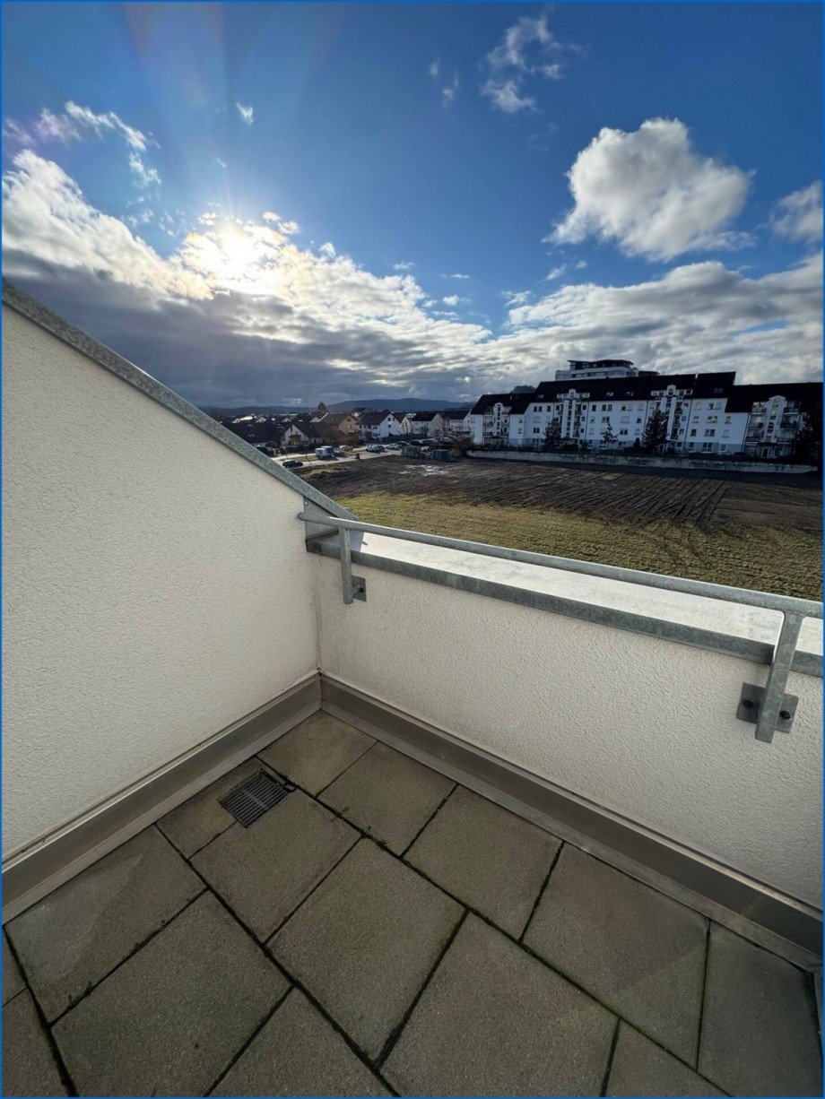 sonniger Balkon Dachgeschosswohnung Singen am Hohentwiel