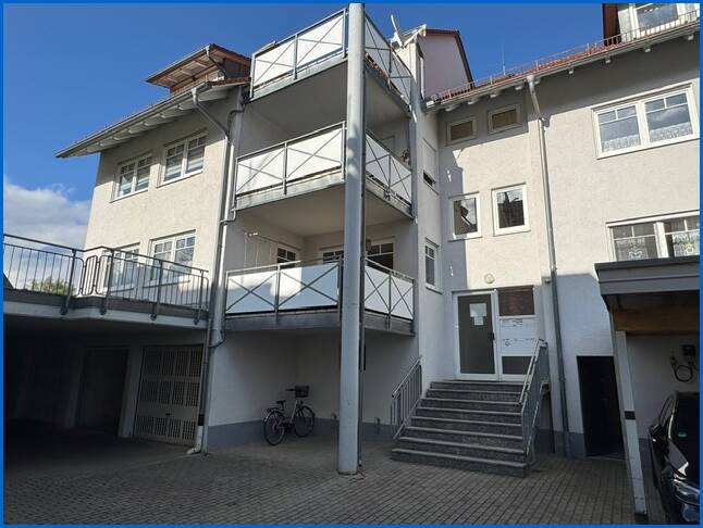 Hauseingang Etagenwohnung Hohenfels / Liggersdorf
