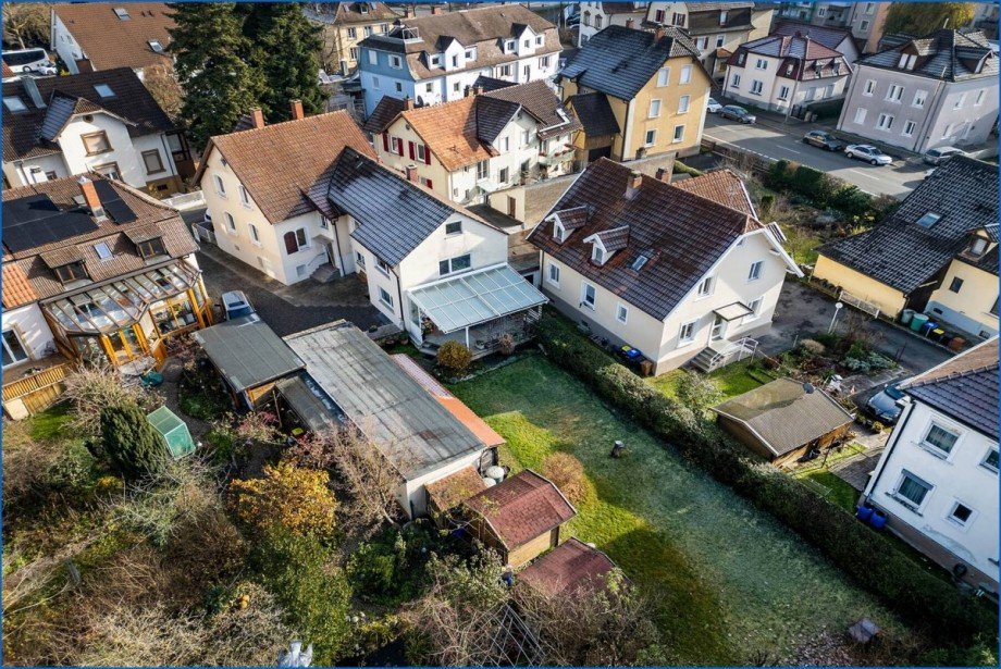 Drohnen Blick 03 Einfamilienhaus Singen am Hohentwiel