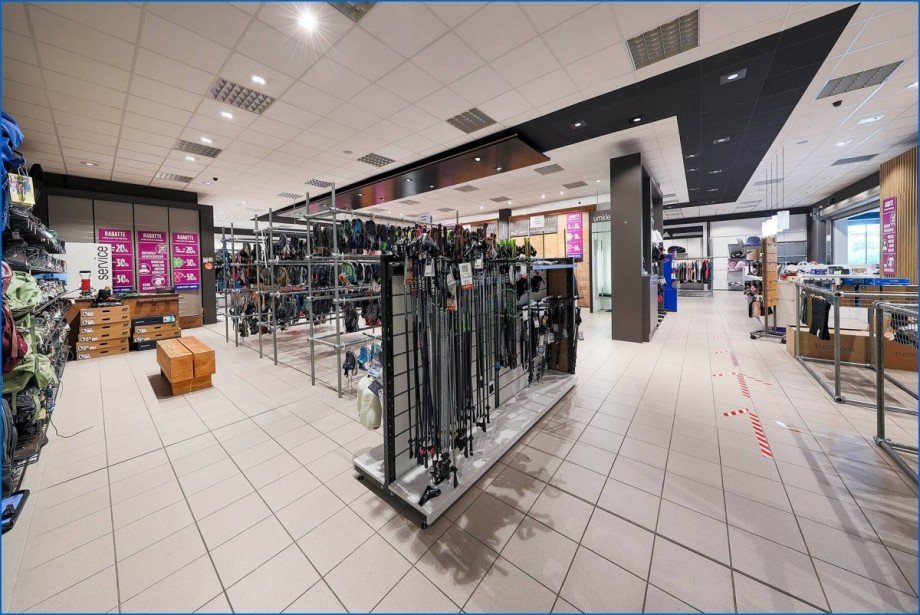 21 Einzelhandel Salem