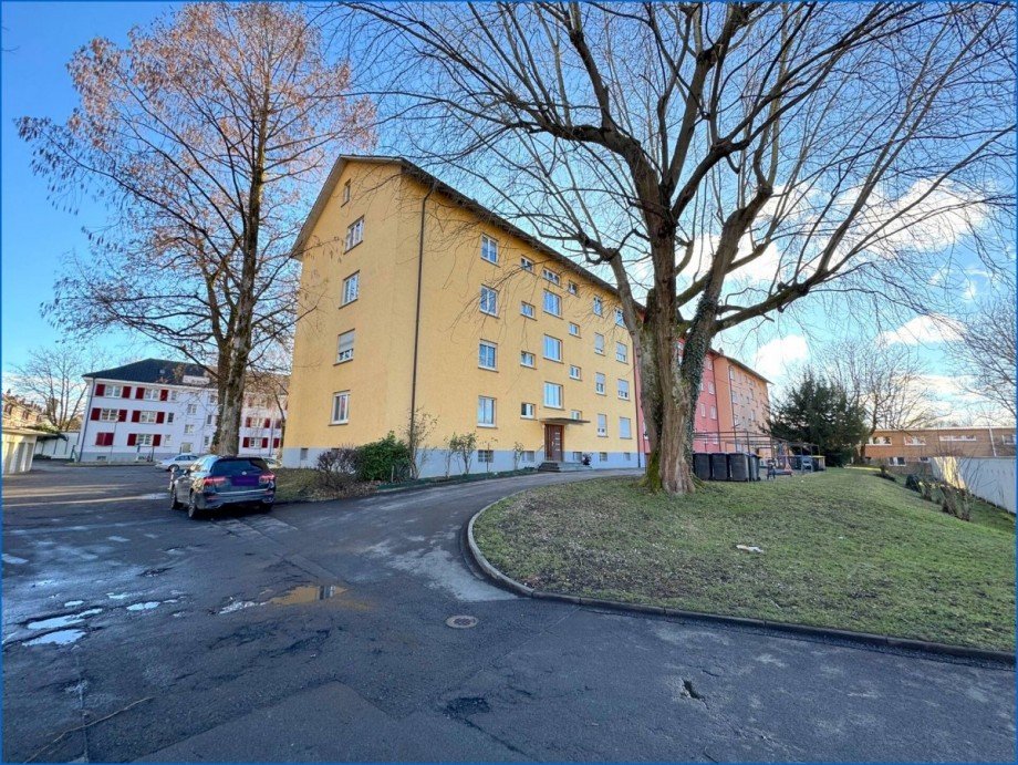 Hausansicht Etagenwohnung Singen