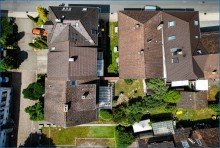 Luftbild Stilvolles, gro�z�giges EFH mit 2 Garagen in idealer, zentraler Lage von Gailingen!