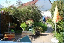 Garten Terrasse RZ-B�hringen: noch Vermietetes Reihenmittelhaus m. Carport, in ruhiger u. kinderfreundlicher Lage!