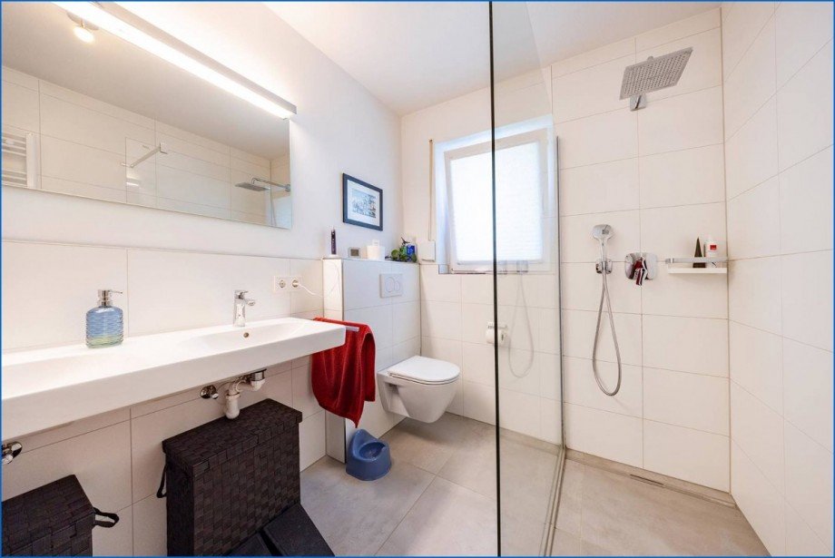 EG_Bad Dusche 2 Mehrfamilienhaus Frickingen-Altheim