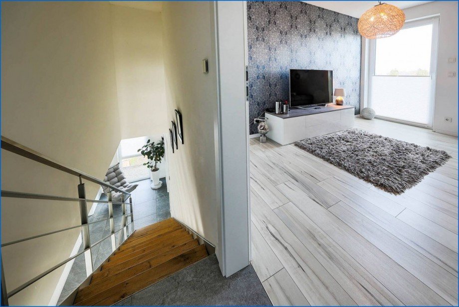 Treppe DG Doppelhaush�lfte Gottmadingen / Bietingen