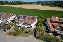 Luftbild Radolfzell-Weinburg
Attraktive, gro�z�gige DHH mit Seesicht und ELW, in ruhiger,  bevorzugter Lage!