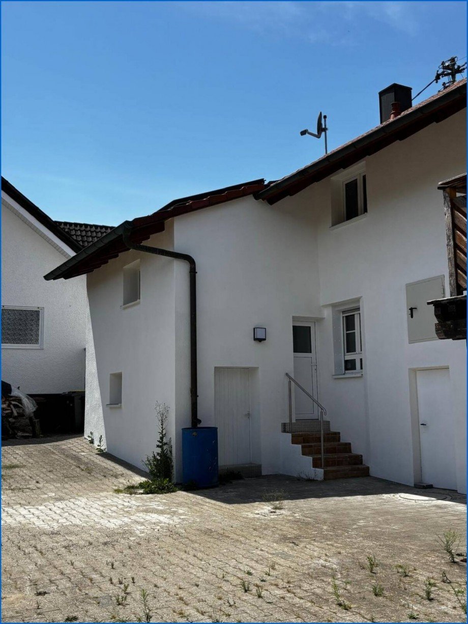 Hinterer Zugang Wohnung Etagenwohnung M�hlingen / Zoznegg