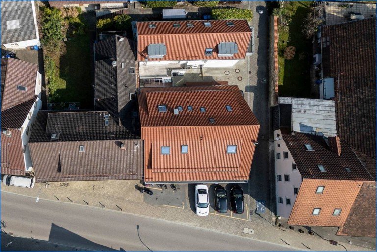 Kn-Drohne 2 Konstanz / F�rstenberg Wohn- / Gesch�ftshaus KonstanzKONSTANZ: Mehrfamilienhaus/Wohn u. Gesch�ftshaus mit 8 Wohnungen u. 2 x Gewerbe!
