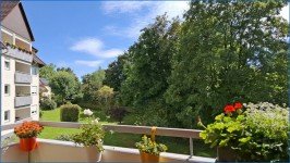 Hauptbild Bezugsfreie Charmante 3 Zimmer Wohnung im 1.OG mit Balkon, Garage, Stellplatz und Einbauk�che.