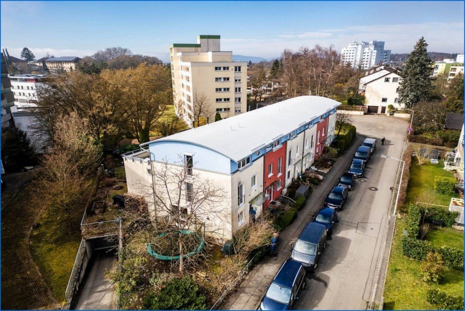 Hausansicht von links oben Reihenmittelhaus Konstanz