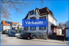 Ansicht 1 RZ-City / Mehrfamilienhaus mit 3 Wohnungen, gro�em Grundst�ck, Doppel-Garagen usw. ideale Lage!