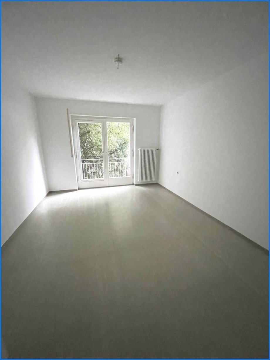 Zimmer OG Etagenwohnung Konstanz / Staad